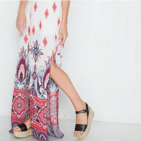 Berry Red Paisley Print Cami M-Slit Maxi Dress NWT - Picture 6 of 6